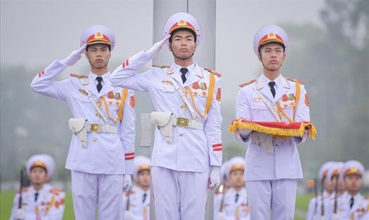 Không tổ chức hoạt động vui chơi trong thời gian tổ chức Lễ Quốc tang nguyên Chủ tịch Trần Đức Lương (24/5 - 25/5/2025) (Hình ảnh từ Internet)