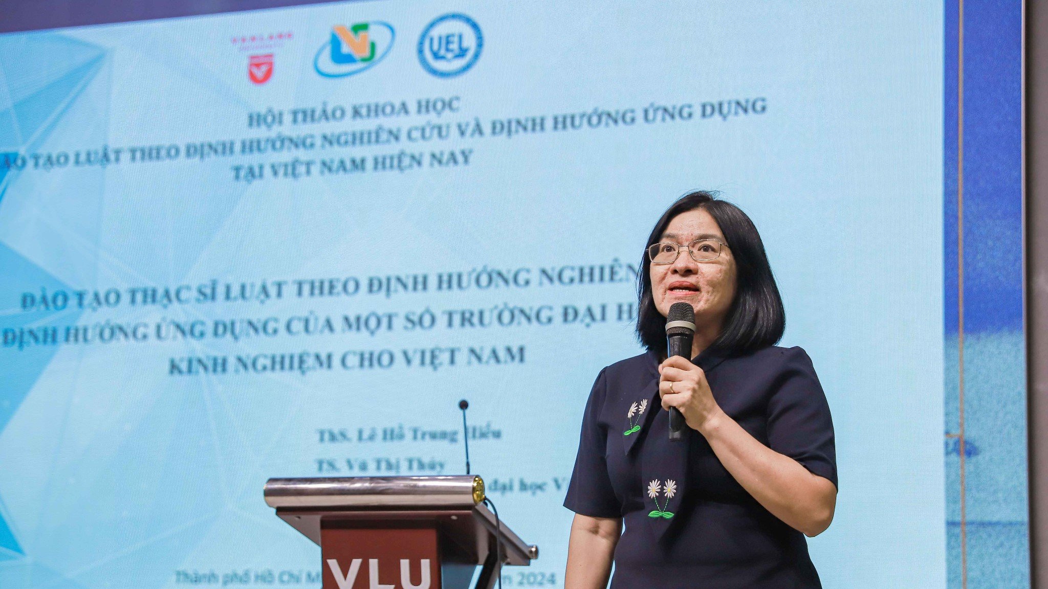 Đề xuất bỏ khái niệm định hướng nghiên cứu và định hướng ứng dụng trong chương trình đào tạo đại học
