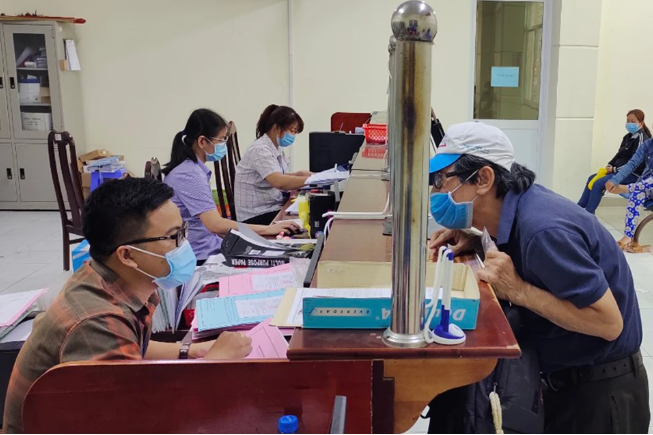 Chính sách đối với cán bộ không chuyên trách thôn, tổ dân phố nghỉ việc do dôi dư (đề xuất)