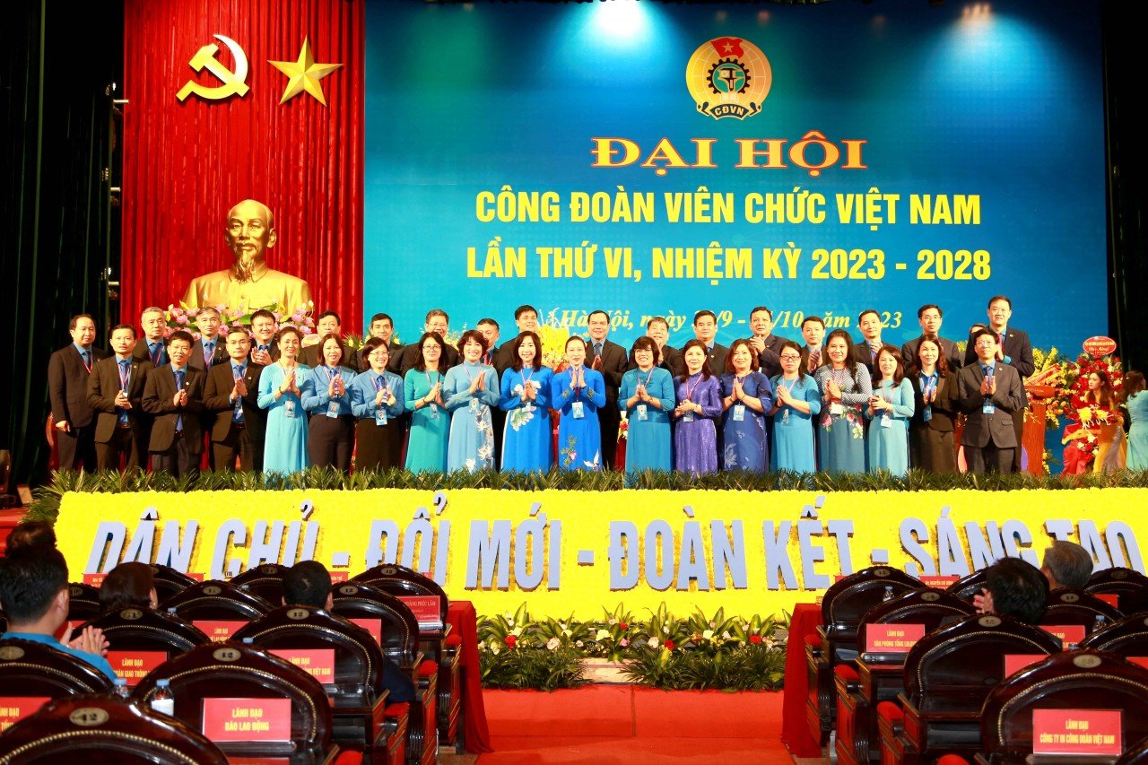 Trước 15/6/2025 hoàn thành giải thể công đoàn viên chức, công đoàn lực lượng vũ trang