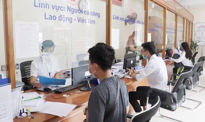 Công văn 09/CV-BCĐ: Định hướng biên chế cán bộ công chức cấp tỉnh tạm thời khi sáp nhập tỉnh thành