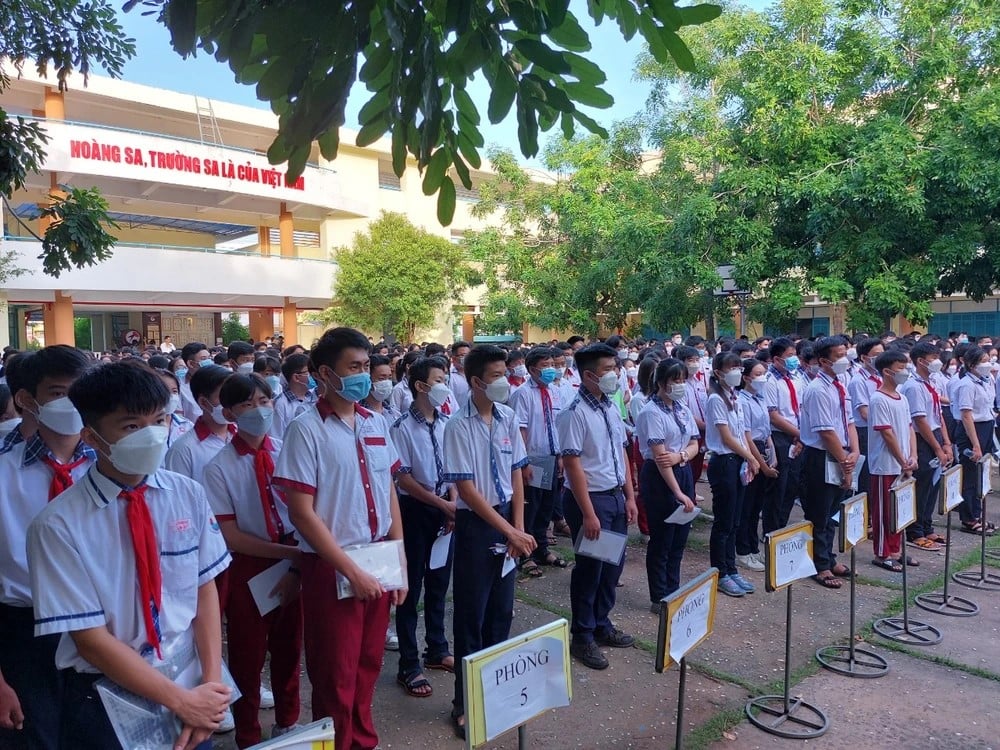 Kế hoạch tuyển sinh lớp 10 năm 2025 Sóc Trăng? Đề thi Ngữ văn và Tiếng Anh vào lớp 10 tỉnh Sóc Trăng năm 2025