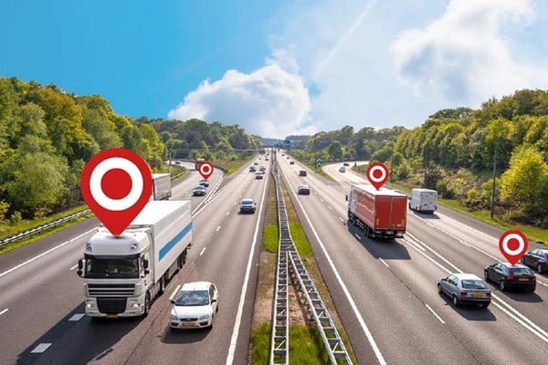 Triển khai quản lý phương tiện giao thông qua GPS