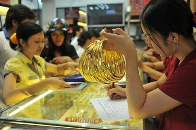 Xử lý nghiêm các trường hợp thao túng giá hàng hóa, dịch vụ, nâng khống giá bán theo Chỉ thị 15/CT-TTg