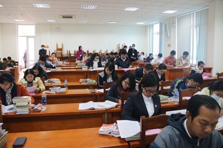 Nhiệm vụ và quyền hạn của Ban coi thi tuyển chọn Thẩm phán Tòa án nhân dân