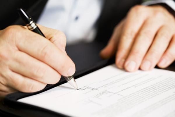 Quyền và nghĩa vụ của các bên ký kết hợp đồng của công chức