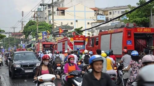 Bị phạt tới 25 triệu đồng với hành vi cản trở xe chữa cháy từ ngày 01/7/2025