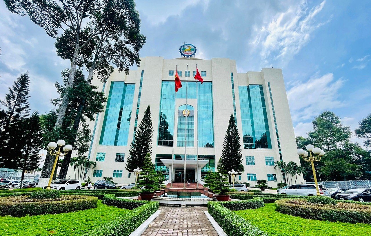 Đảng ủy cấp trên cơ sở ở cấp xã là gì? Nhiệm vụ và quyền hạn của Đảng ủy cấp trên cơ sở ở cấp xã ra sao?