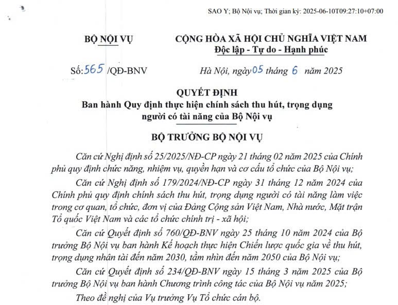 Đã có Quyết định 565/QĐ-BNV: Quy định về chính sách thu hút, trọng dụng người có tài năng của Bộ Nội vụ