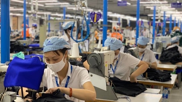 Tin mới nhất về tăng lương tối thiểu vùng từ tháng 7/2025