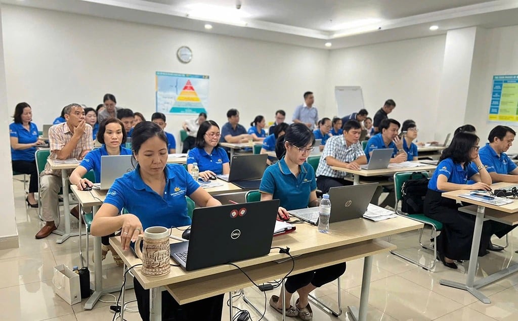 Nghị định 154/2025: Người dưới 45 tuổi khi tinh giản biên chế được hỗ trợ học nghề