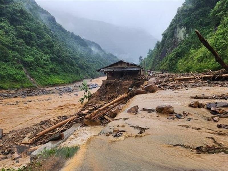 Công điện 28: Tập trung ứng phó nguy cơ mưa lớn, sạt lở, lũ quét ở miền núi trung du Bắc Bộ