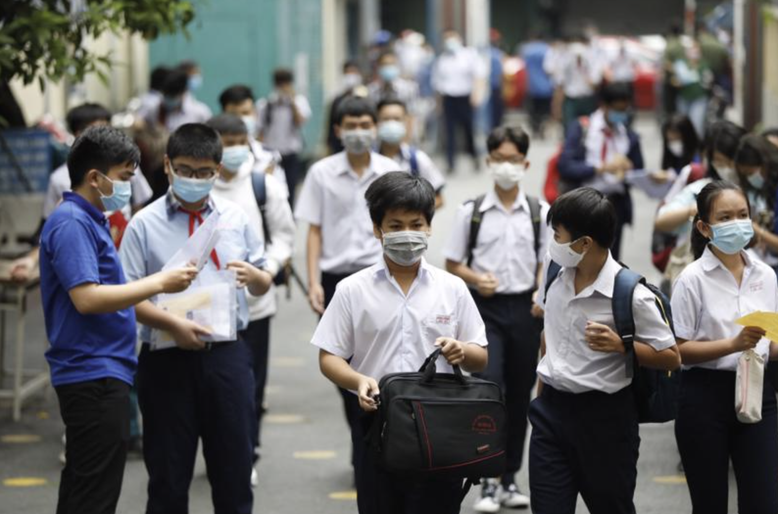 Thời gian phúc khảo và nộp hồ sơ trúng tuyển vào lớp 10 tại TPHCM năm học 2025-2026