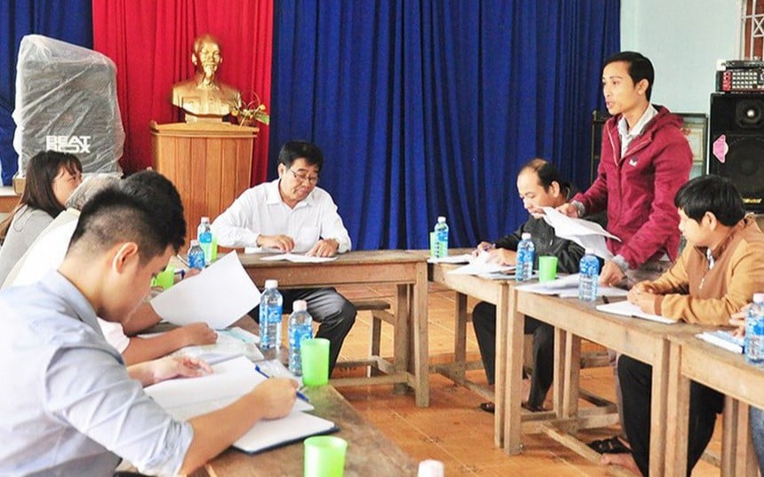 Cẩm nang chính quyền địa phương cấp xã: Bố trí và giải quyết chế độ chính sách đối với người hoạt động không chuyên trách cấp xã