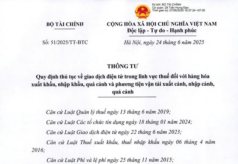 Đã có Thông tư 51/2025/TT-BTC giao dịch điện tử về thuế với hàng hóa xuất nhập khẩu từ 07/8/2025 