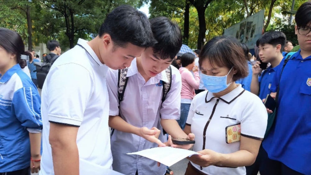 Mấy giờ công bố đáp án chính thức các môn thi tốt nghiệp THPT 2025
