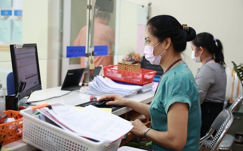 Quy trình thực hiện ký kết hợp đồng thực hiện nhiệm vụ của công chức theo Nghị định 173/2025 