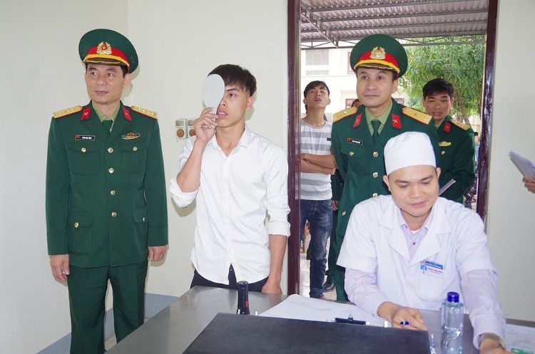 Quy định mới cận thị 1.5 độ vẫn đi nghĩa vụ quân sự 2026