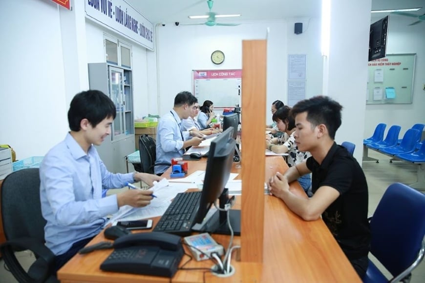 Ngừng giải quyết thôi việc cho công chức cho đến khi tìm được người thay thế (Hình ảnh từ Internet)