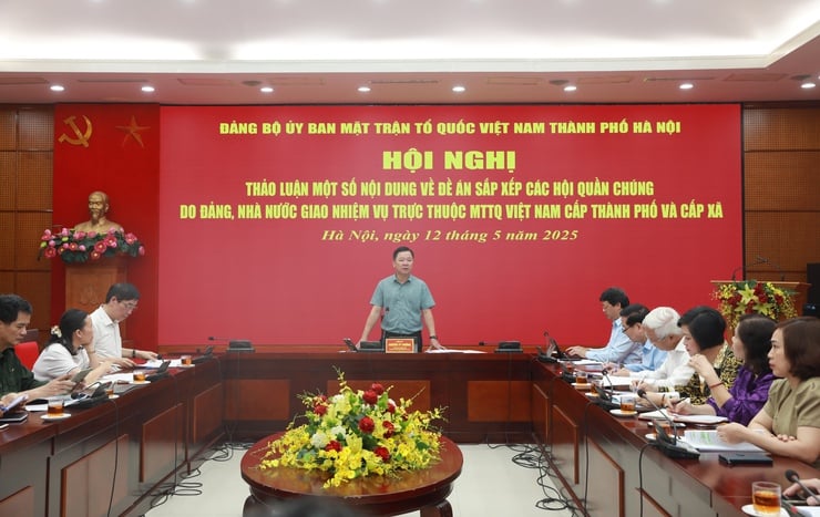 Tiếp tục sắp xếp lại các hội quần chúng theo hướng giảm số lượng