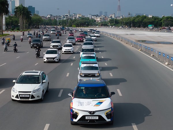 Chính sách hỗ trợ người dân chuyển đổi xe xăng tại Hà Nội được ban hành trước 30/9/2025