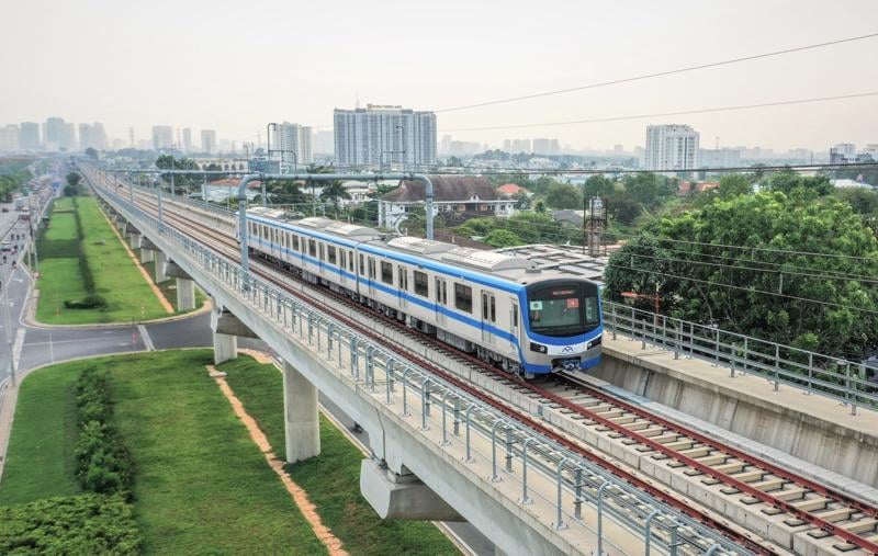 Tập trung huy động tổng đầu tư toàn xã hội của năm 2025 tăng từ 11 - 12% so với năm 2024 (Hình ảnh từ Internet)