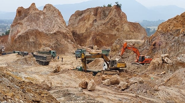 Phải có trình độ từ đại học trở lên đối với người phụ trách kỹ thuật an toàn mỏ khoáng sản từ 4/7/2025