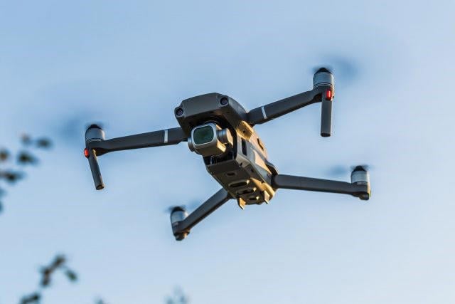 Được phép tự do bay Flycam trong một số trường hợp từ đầu tháng 7/2025 (Hình ảnh từ Internet)