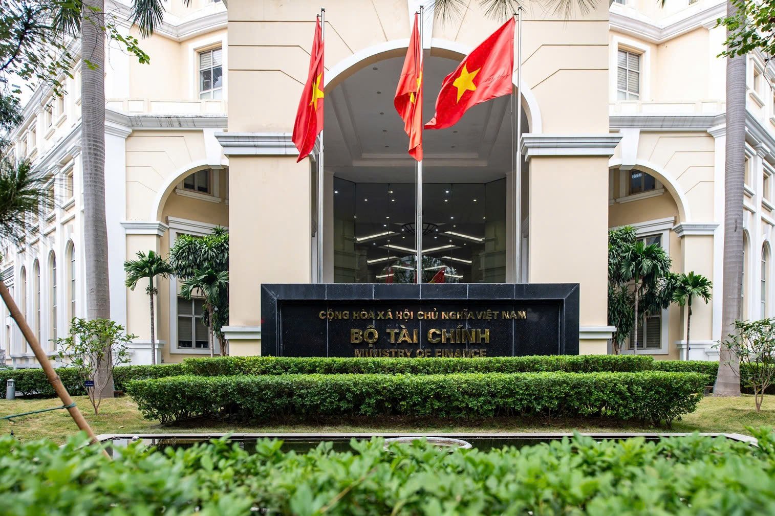 Công văn 10734: Số điện thoại đầu mối các đơn vị thuộc Bộ Tài chính để giải đáp về sắp xếp tổ chức bộ máy
