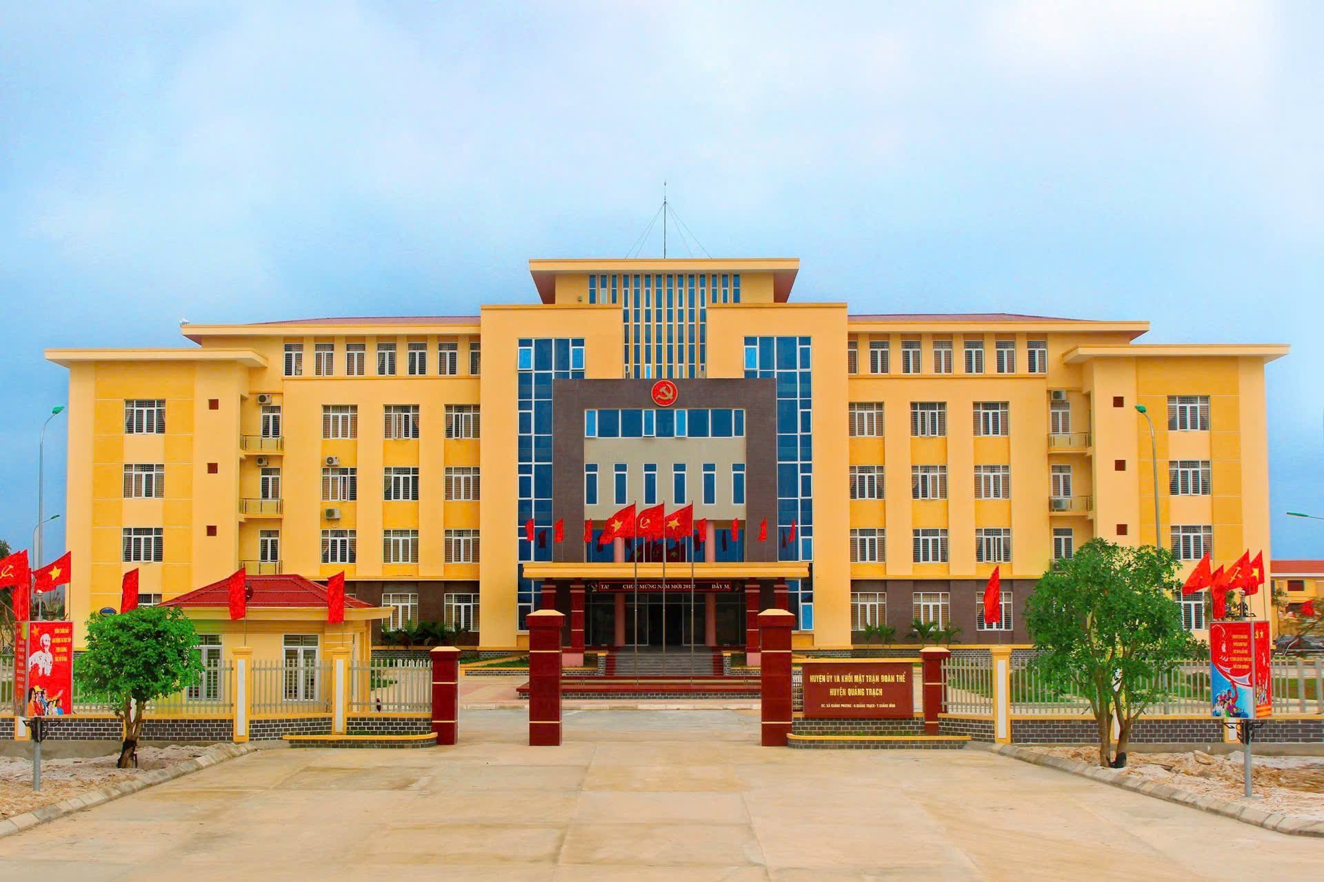 Trước 25/7/2025, tập trung kiện toàn chức danh bí thư, chủ tịch Ủy ban nhân dân cấp xã còn thiếu (Hình ảnh từ Internet)