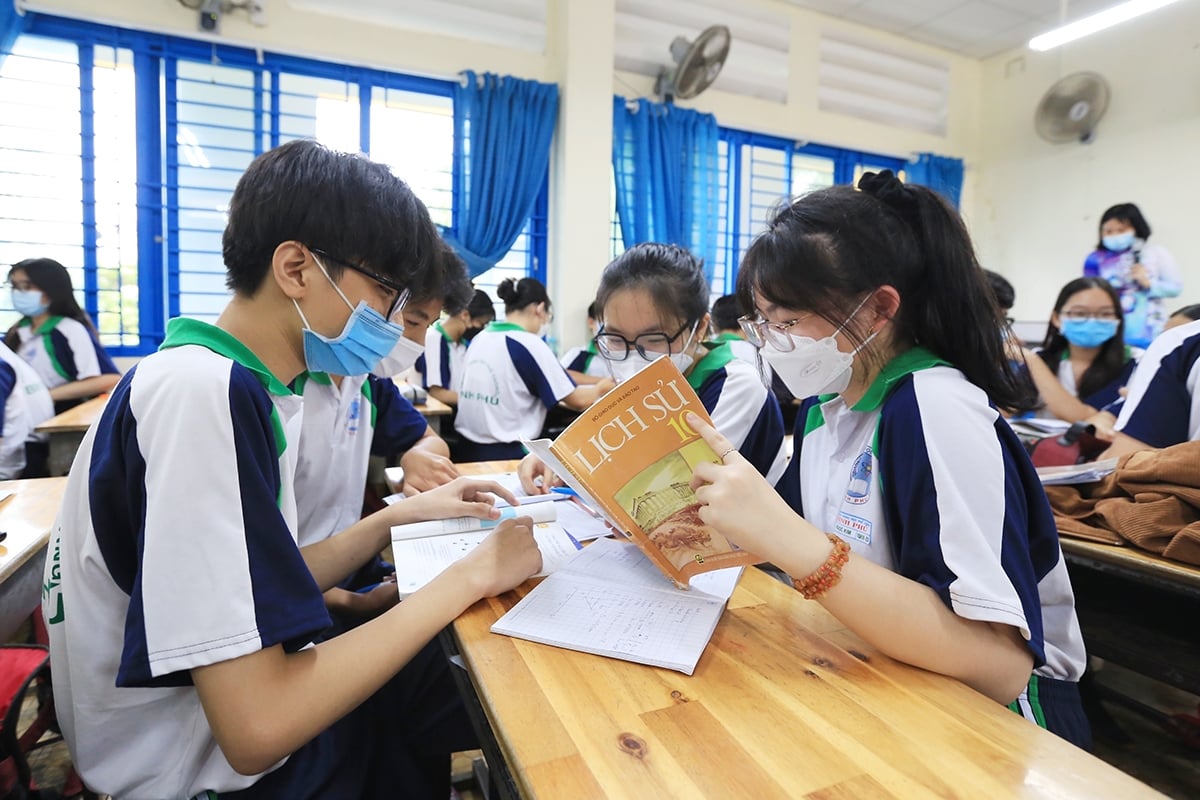 Kiến nghị điều chỉnh nội dung một số môn học cho phù hợp với thực tế sáp nhập tỉnh