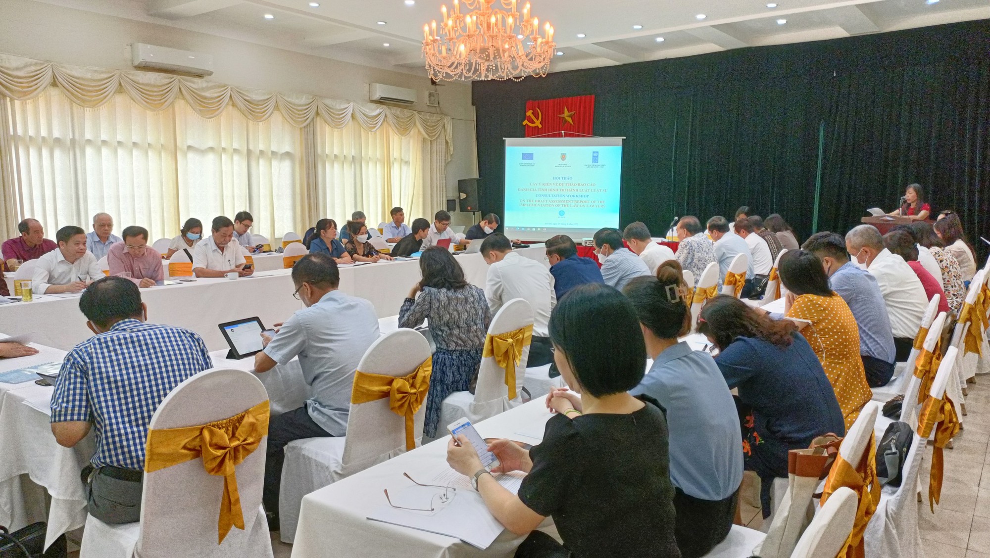 Đề xuất bỏ quy định về miễn đào tạo nghề luật sư (Hình ảnh từ Internet)