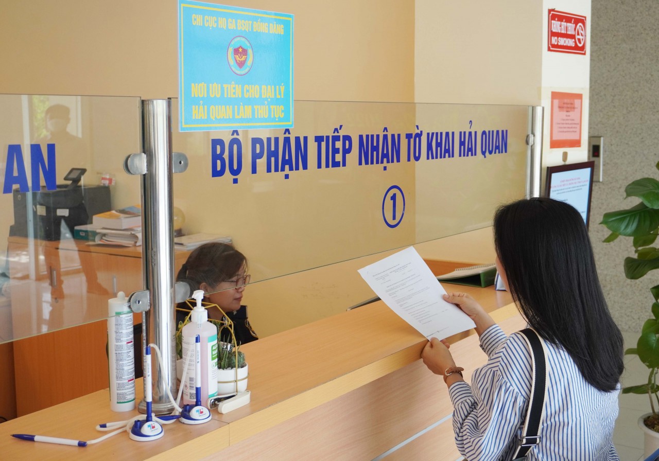 Quyết định 964/QĐ-BTC: Sửa đổi 04 thủ tục về hải quan