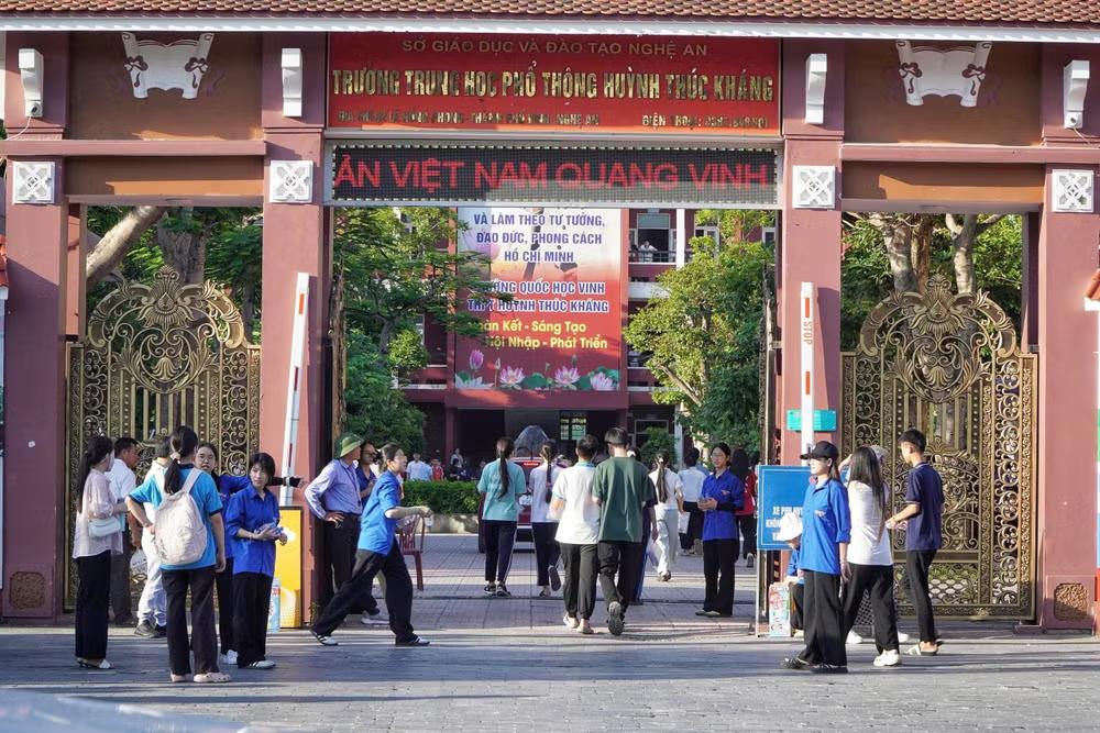 Đề thi đáp án môn Ngữ Văn thi vào lớp 10 Nghệ An năm 2026