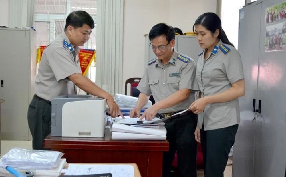 Trang phục thừa hành viên từ 01/7/2026 (Thông tư 08/2026/TT-BTР)