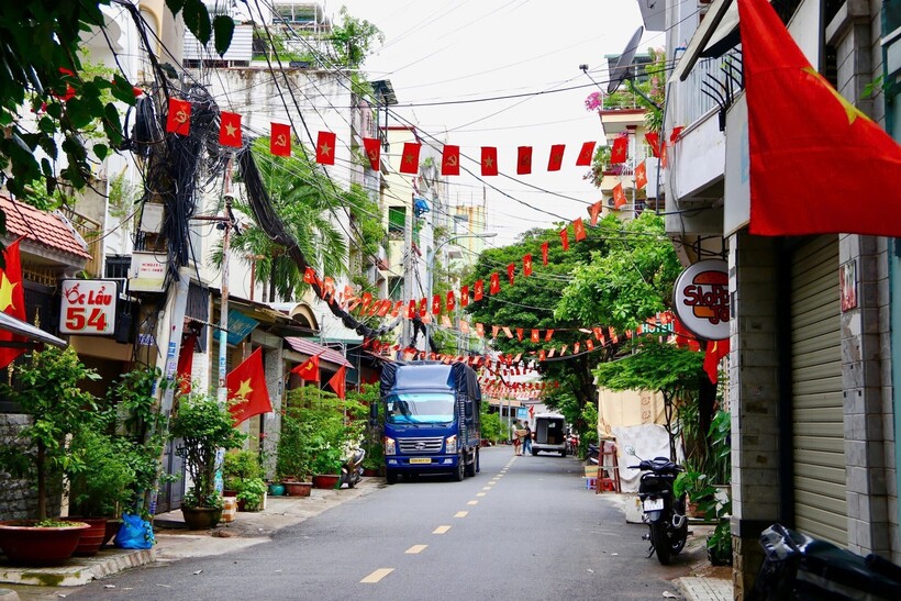Thủ tục ghép cụm dân cư vào thôn, tổ dân phố hiện có năm 2026