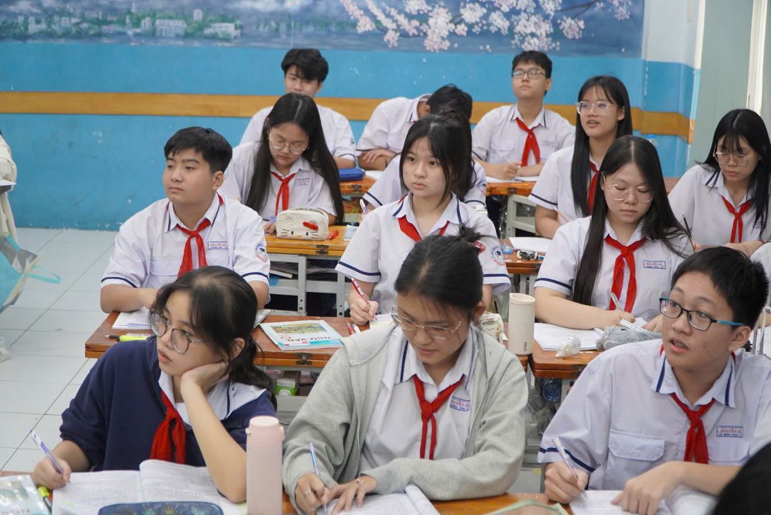 Đề xuất phạt 40 triệu với hành vi làm sai lệch điểm kiểm tra (hình ảnh từ Internet)