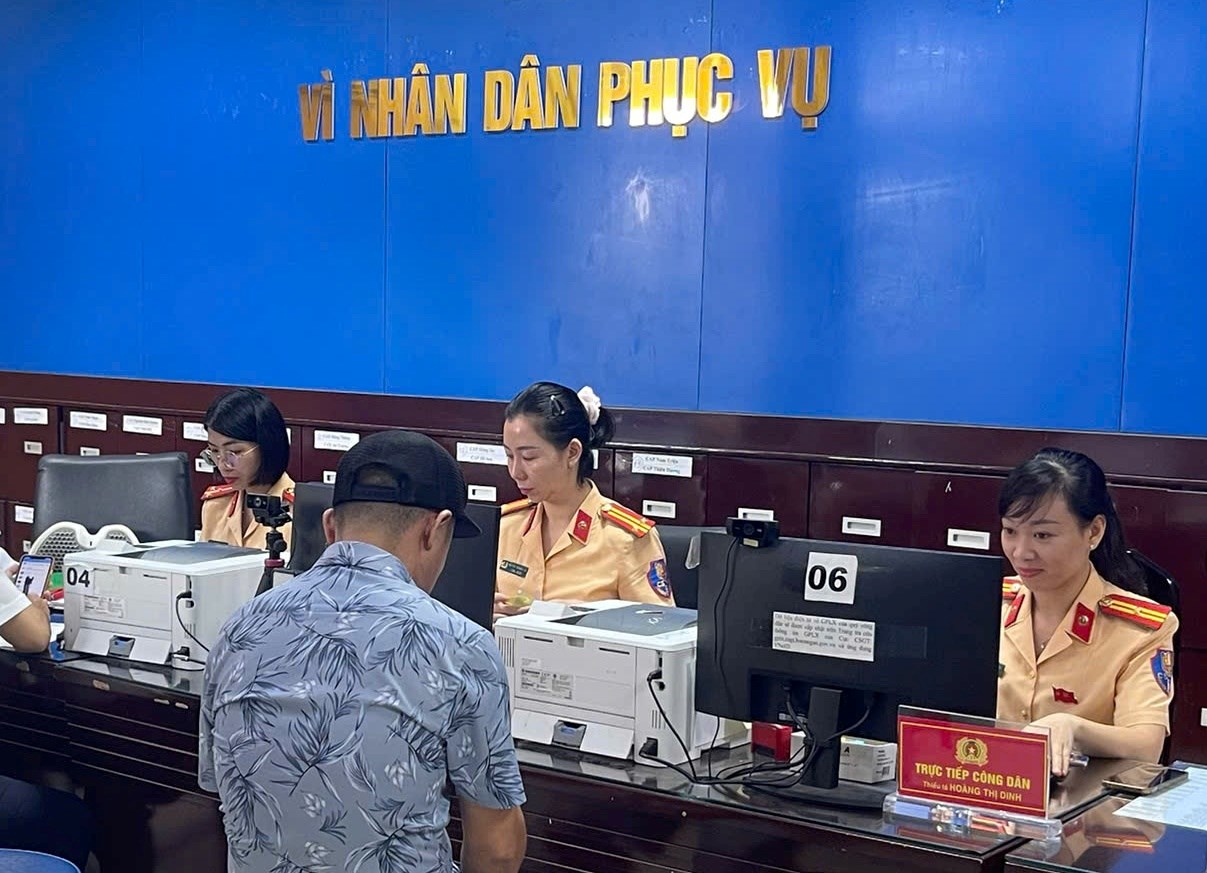 Thông tư 105/2026: Quy định mới về thời gian địa điểm kiểm tra phục hồi điểm giấy phép lái xe
