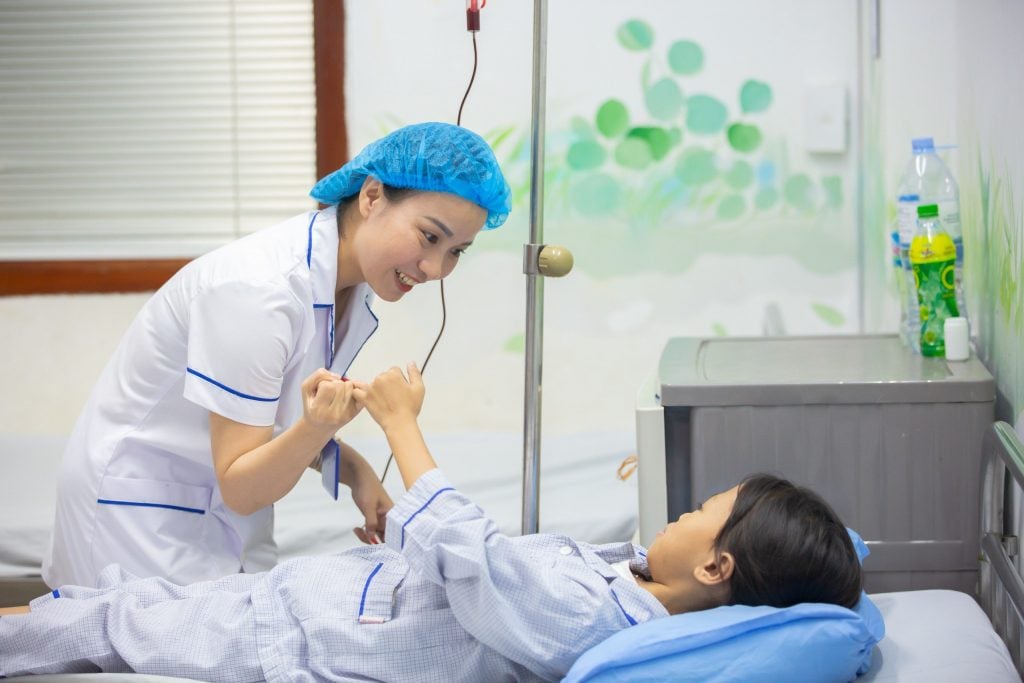 Nghị định mới về chế độ phụ cấp ưu đãi nghề đối với nhân viên y tế sắp được ban hành 