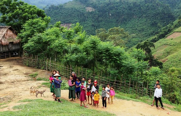 Tiêu chí lựa chọn người có uy tín trong vùng đồng bào dân tộc thiểu số thế nào?