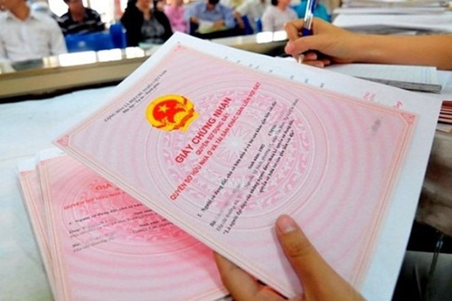 Thủ tục tách thửa đất hoặc hợp thửa đất tại Hà Nội thế nào?