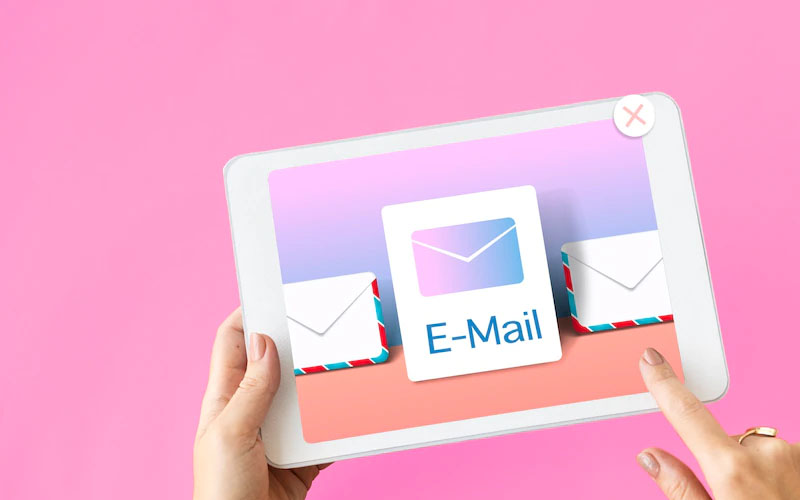 Mẫu email thông báo nghỉ lễ Quốc khánh 2/9 năm 2026