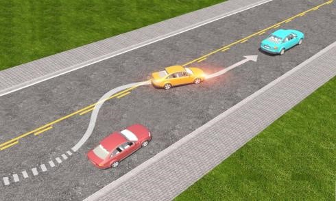 Trong tình huống dưới đây, xe con màu vàng vượt xe con màu đỏ là đúng quy tắc giao thông hay không?